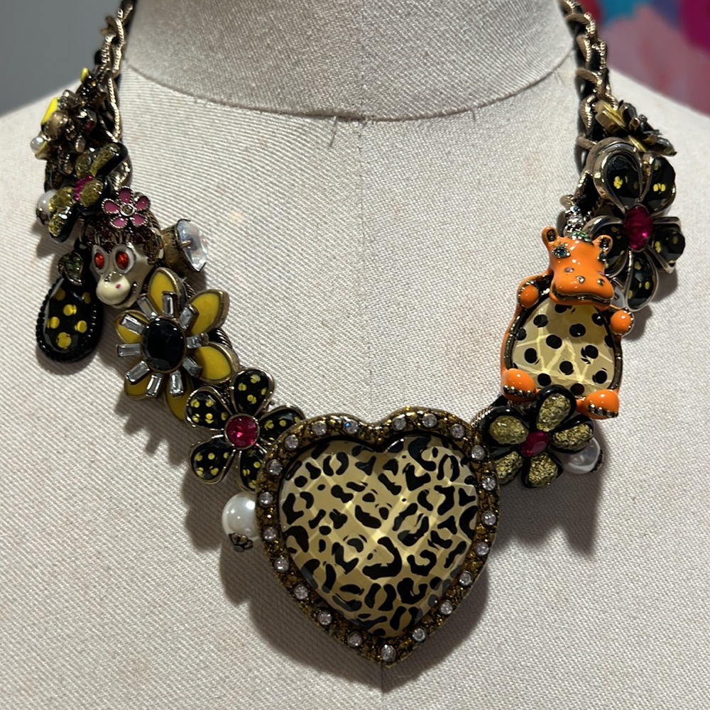 Betsey Johnson Circus Zoo Collection Hippo, Lion, Monkey Collar Necklace, EUC